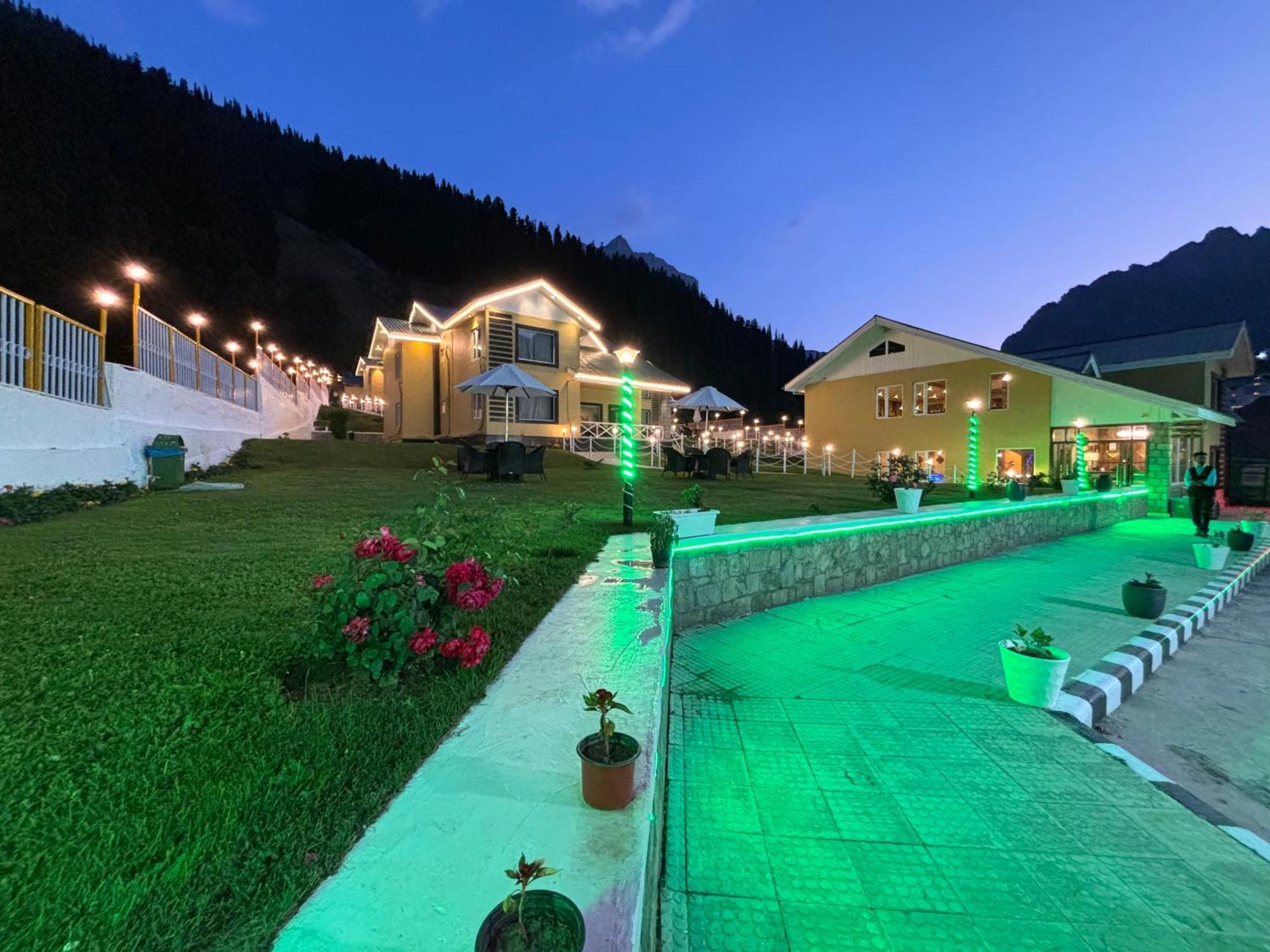 Arco Hotels & Resorts Сонамарг Экстерьер фото
